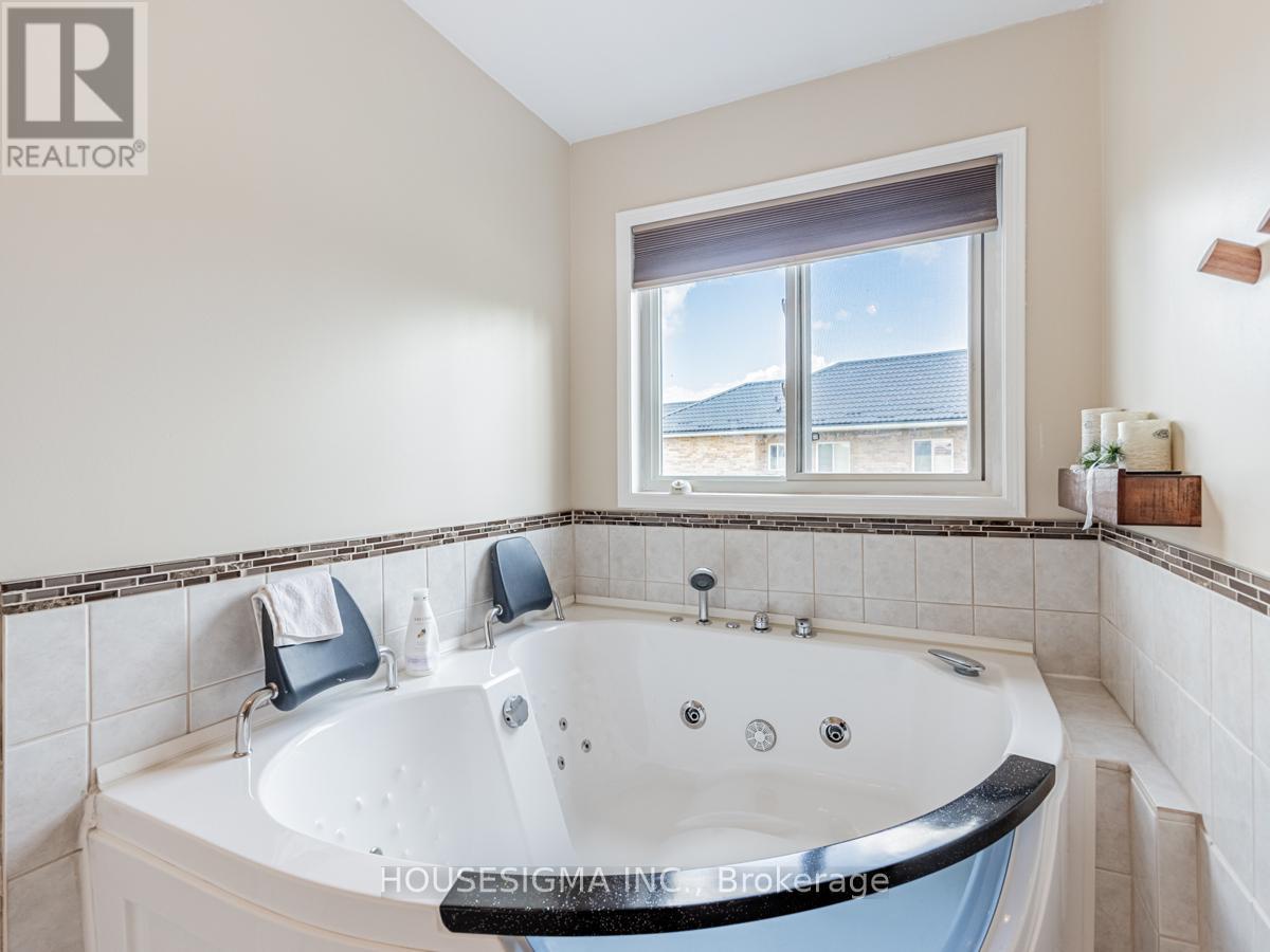 415 Hillbury Drive, Mississauga, Ontario  L5R 0B2 - Photo 24 - W12430962