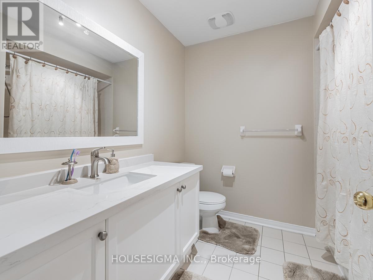 415 Hillbury Drive, Mississauga, Ontario  L5R 0B2 - Photo 27 - W12430962