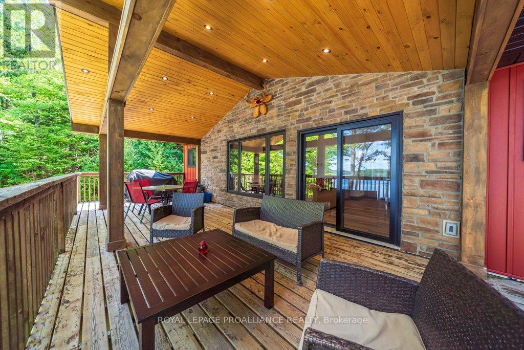 1202 Rocky Lane, Frontenac, Ontario  K0H 1K0 - Photo 30 - X12430969