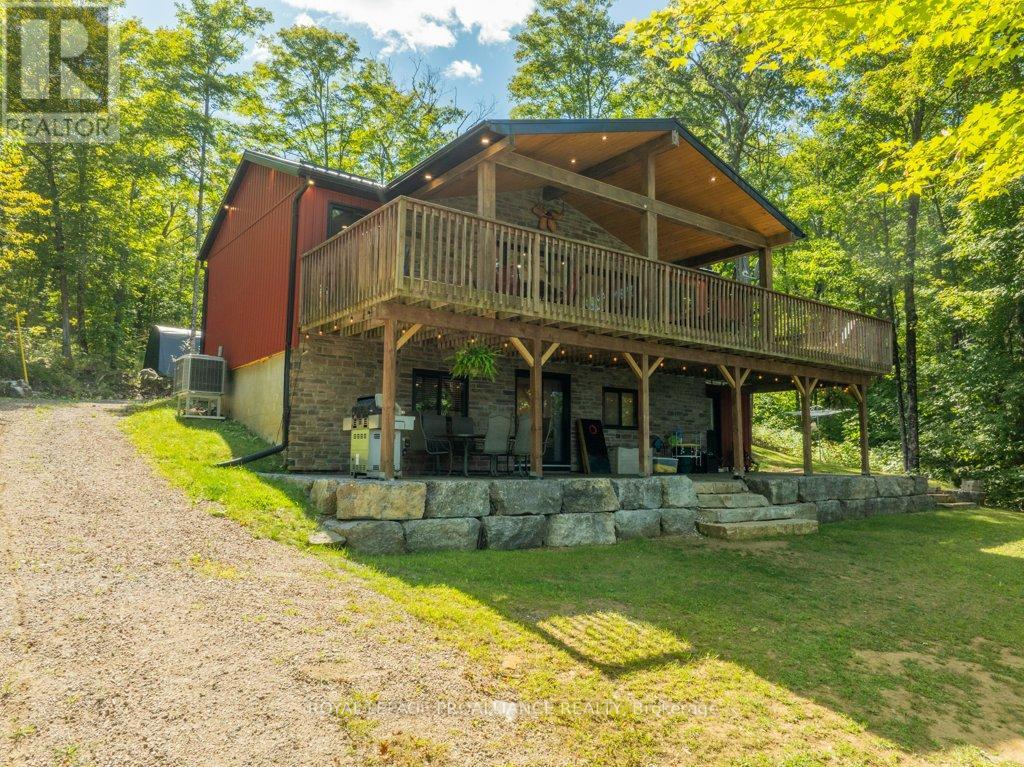 1202 Rocky Lane, Frontenac, Ontario  K0H 1K0 - Photo 47 - X12430969
