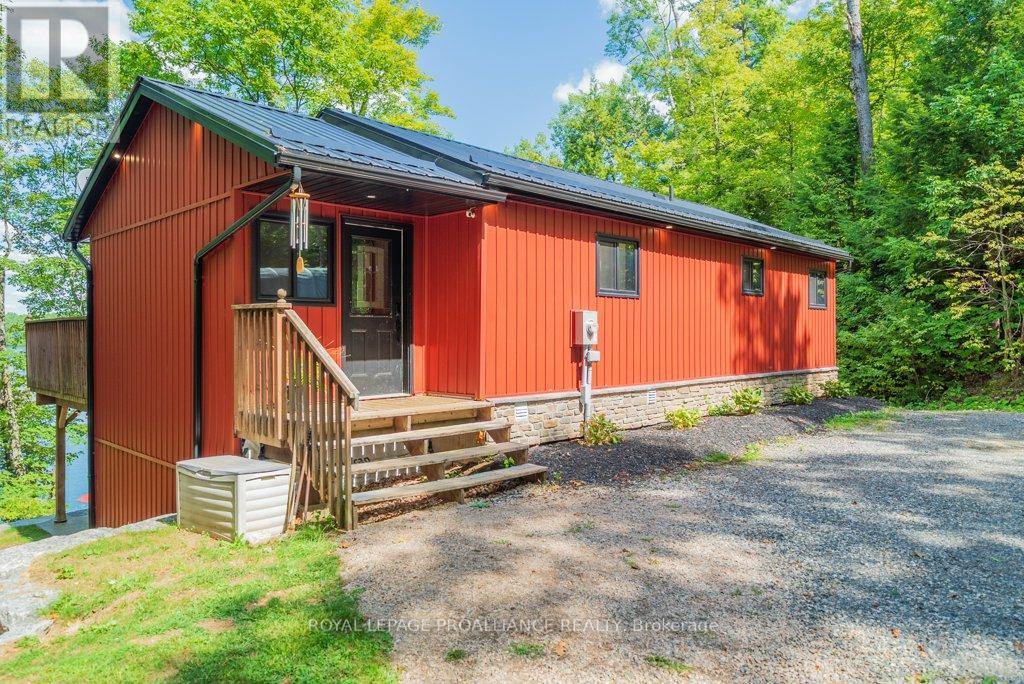 1202 Rocky Lane, Frontenac, Ontario  K0H 1K0 - Photo 6 - X12430969