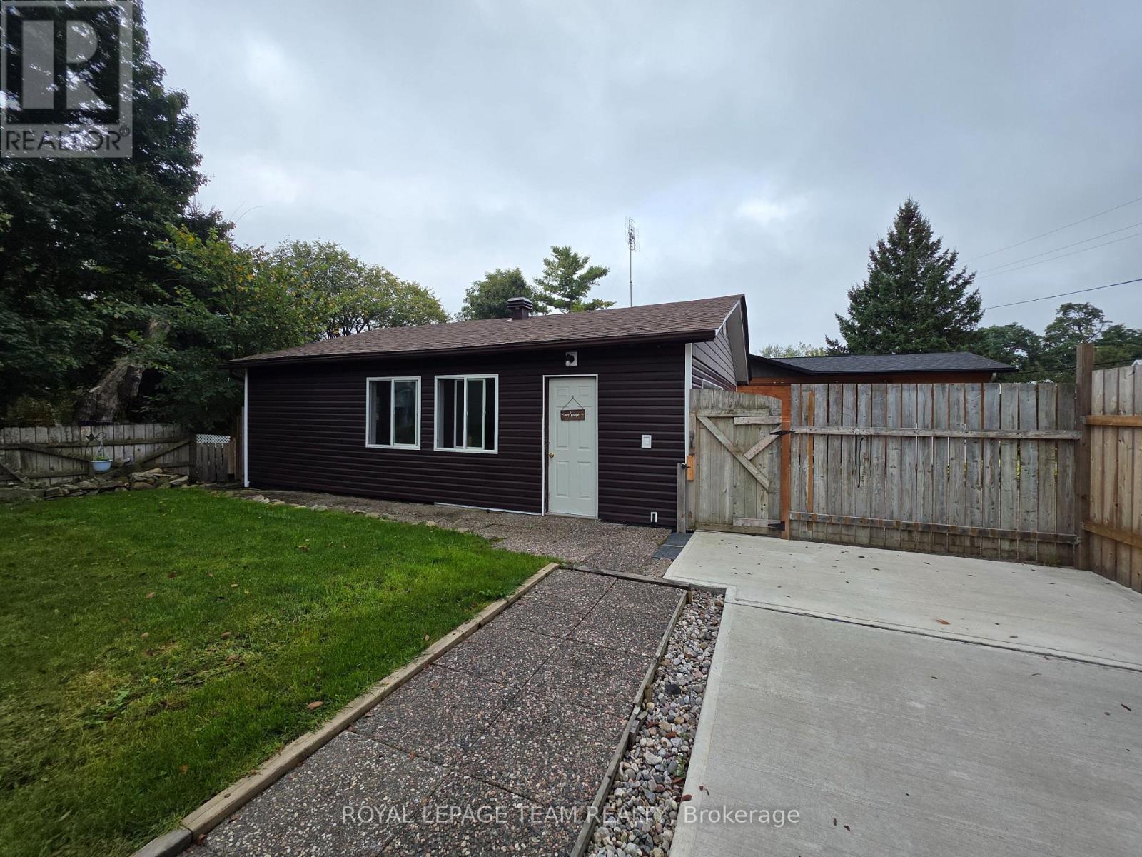 118 William Street, Merrickville-Wolford, Ontario  K0G 1N0 - Photo 4 - X12430971
