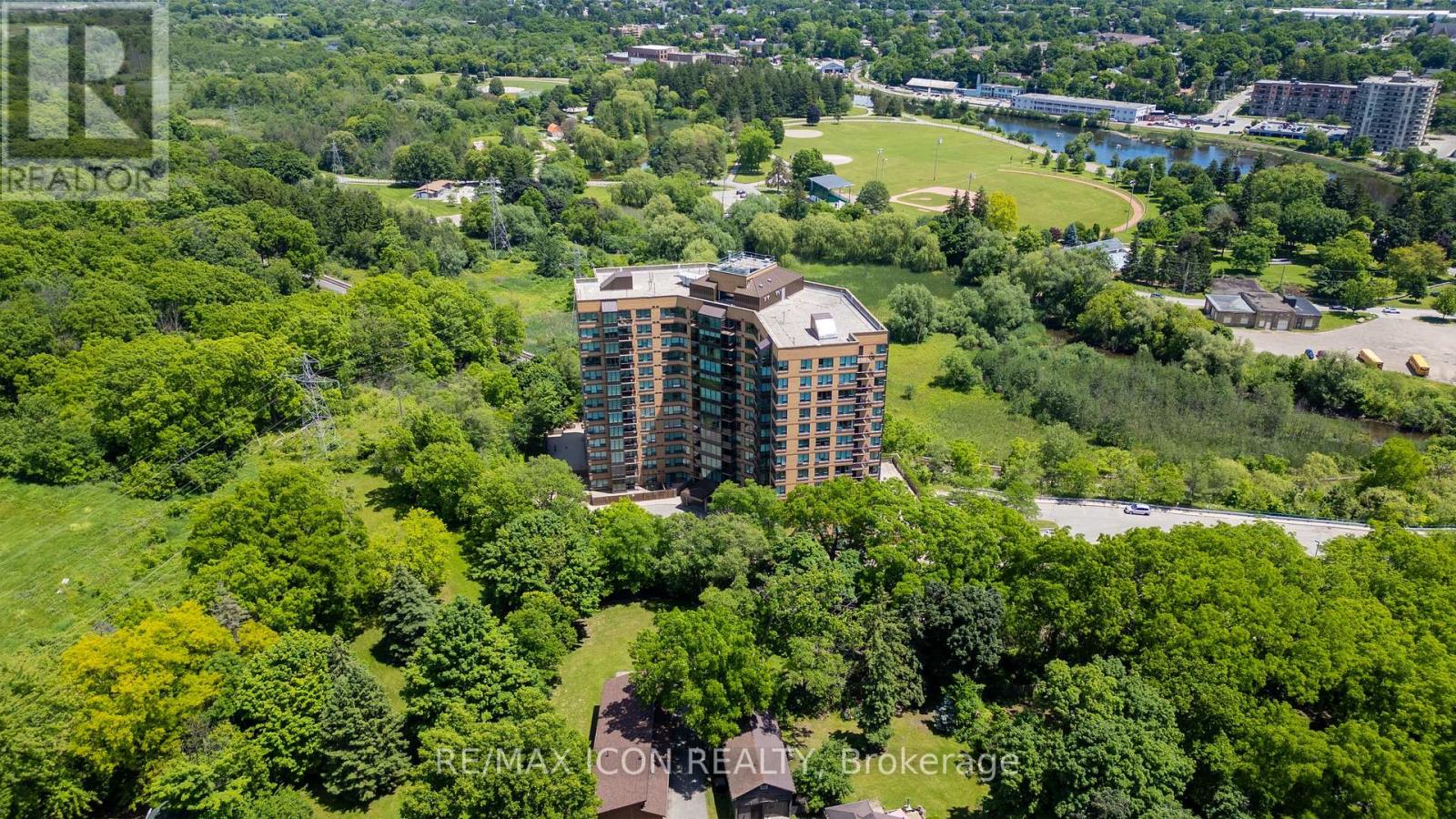901 - 237 King Street W, Cambridge, Ontario  N3H 5L2 - Photo 2 - X12430961