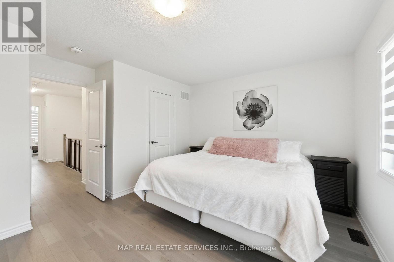 1515 Kovachik Boulevard, Milton, Ontario  L9E 1T4 - Photo 25 - W12430963