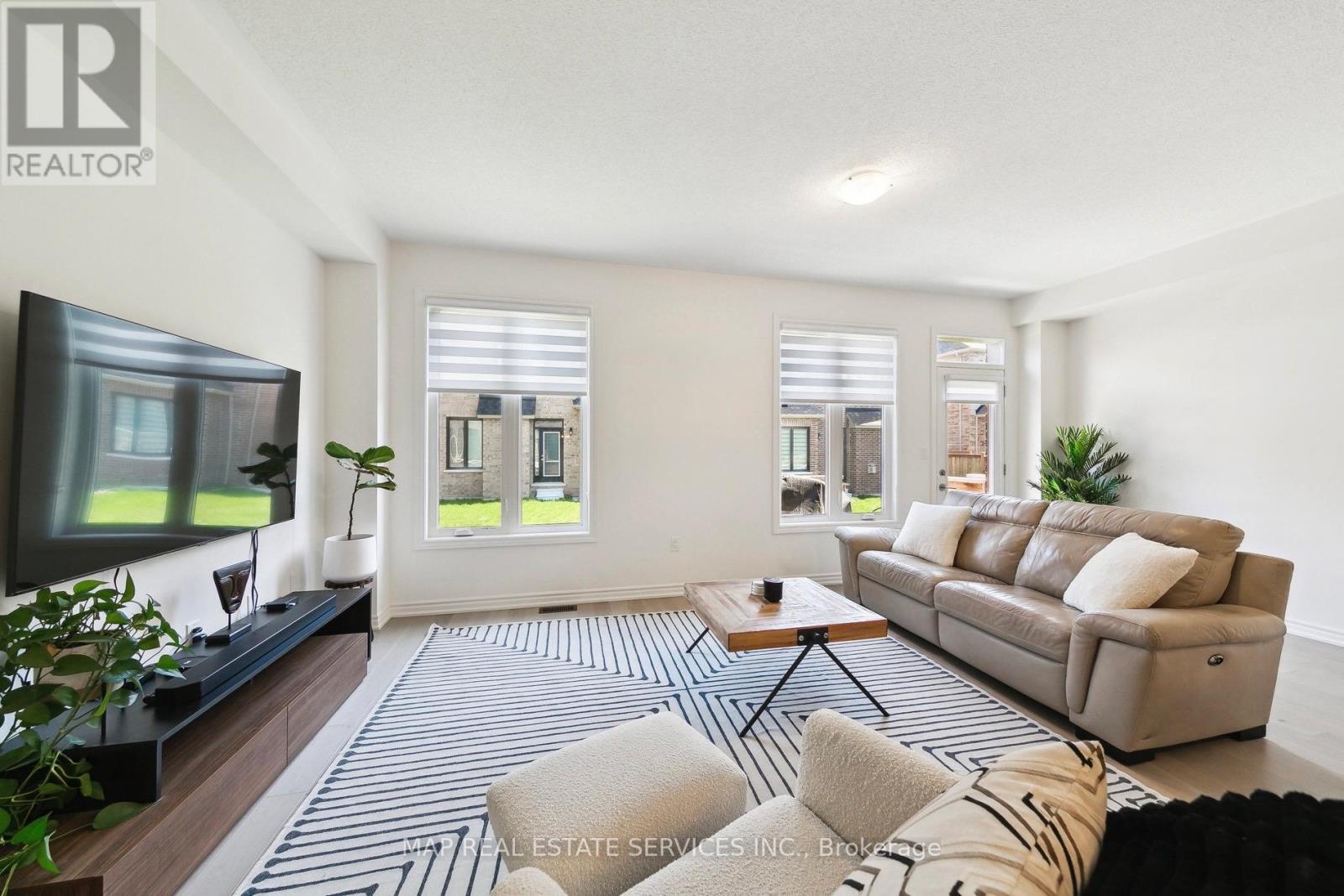 1515 Kovachik Boulevard, Milton, Ontario  L9E 1T4 - Photo 6 - W12430963