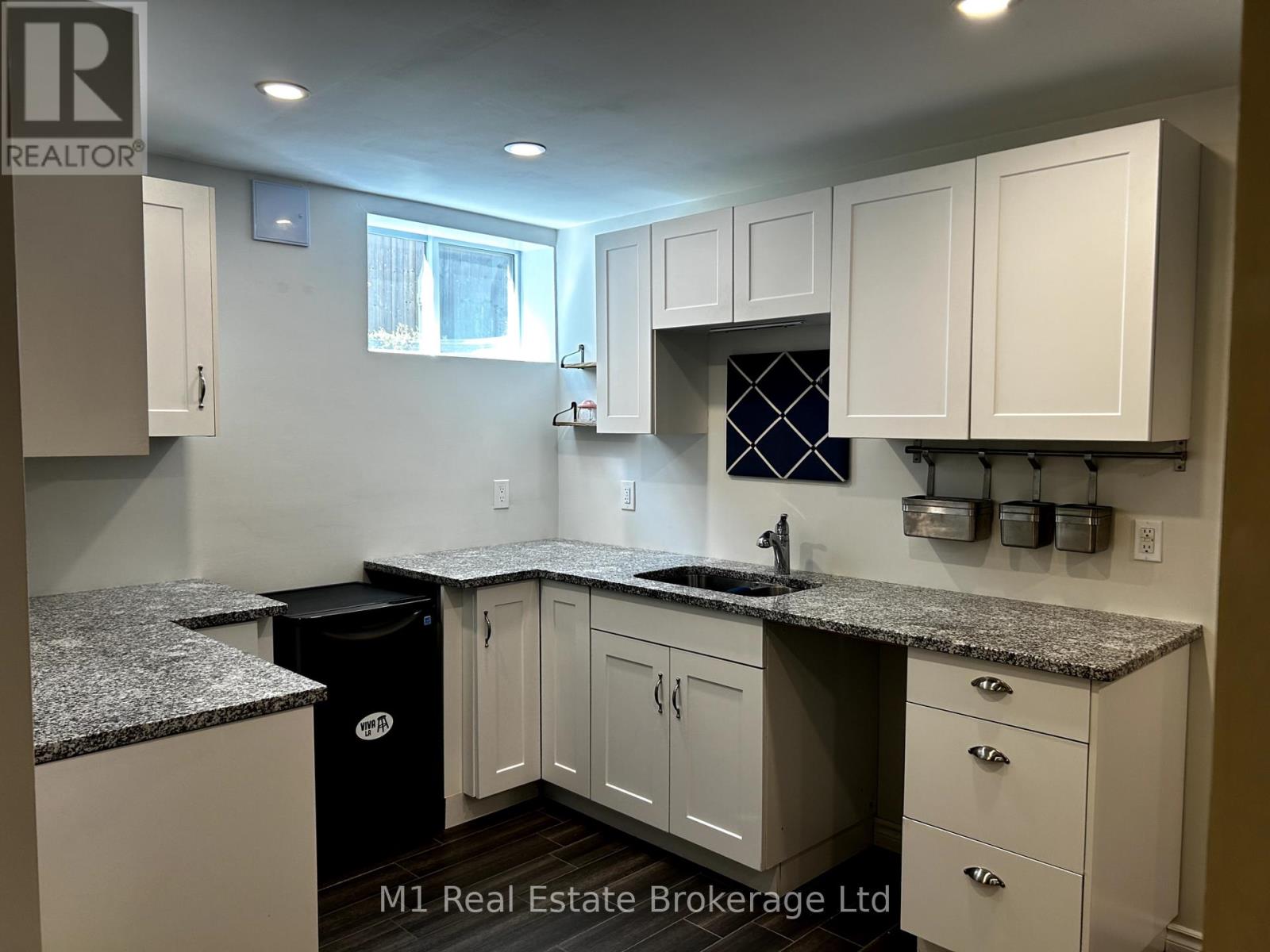 12 Oakes Court, Guelph, Ontario  N1E 0J6 - Photo 29 - X12246231