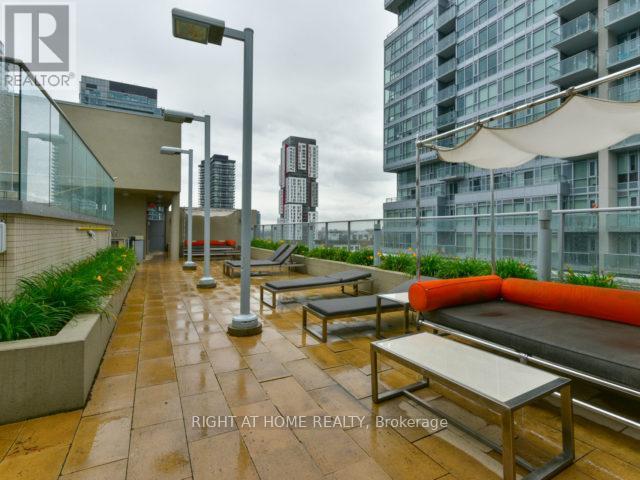 Lph02 - 21 Nelson Street, Toronto, Ontario  M5V 1T8 - Photo 22 - C12430972