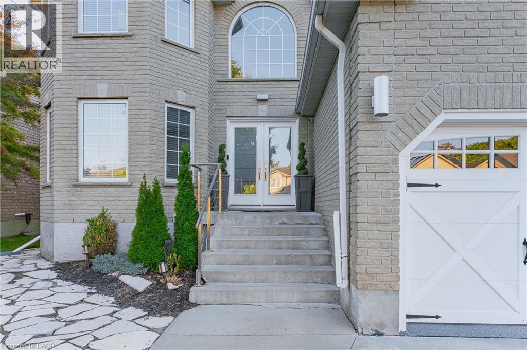 715 Burnett Avenue, Cambridge, Ontario  N1T 1P1 - Photo 4 - 40771705
