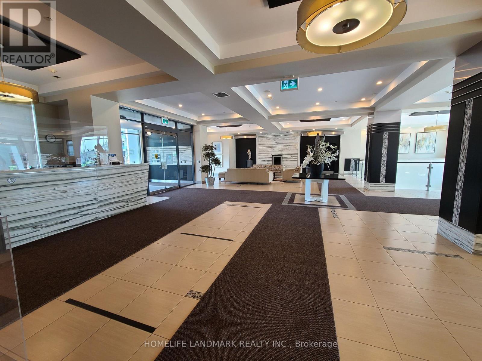 301 - 55 South Town Centre Boulevard, Markham, Ontario  L6G 0B1 - Photo 3 - N12430966