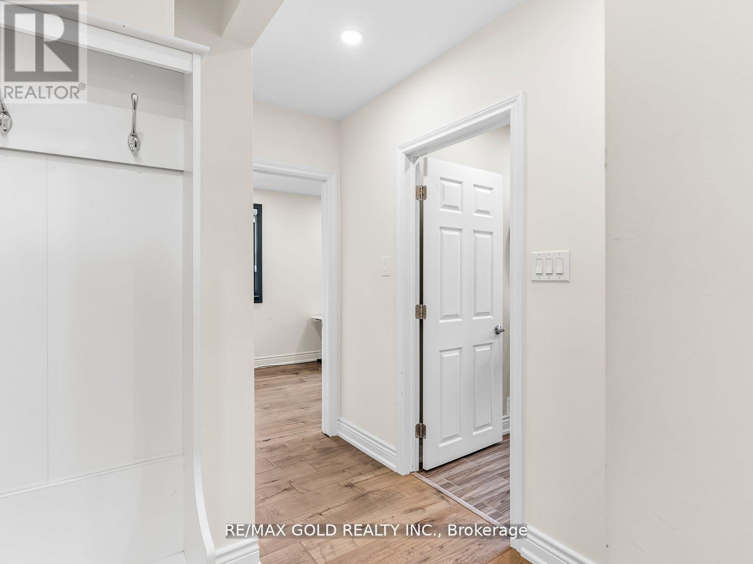 8017 Highway 7 S, Guelph/eramosa, Ontario  N1H 6H8 - Photo 11 - X12430970