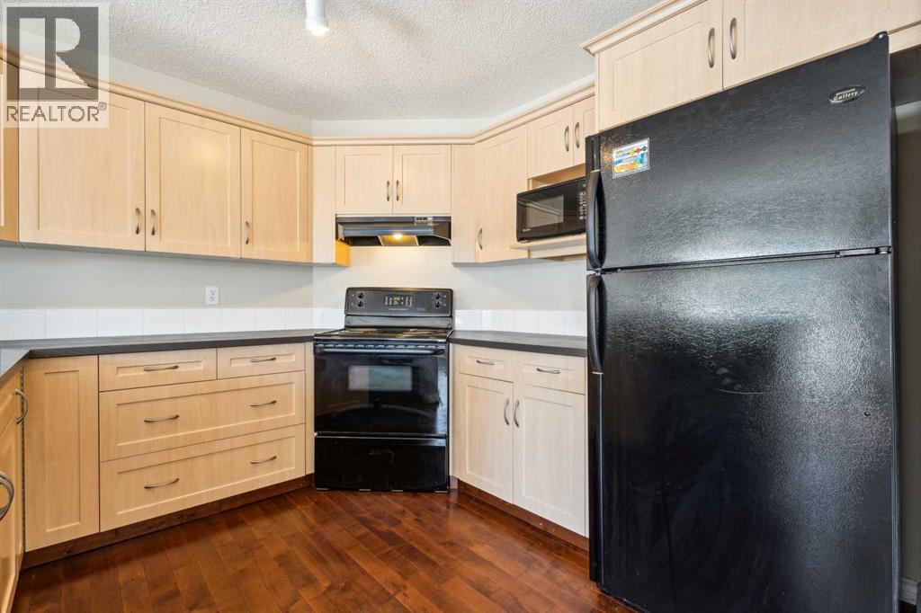 73 Rocky Ridge Heath Nw, Calgary, Alberta  T3G 4Z7 - Photo 10 - A2260611