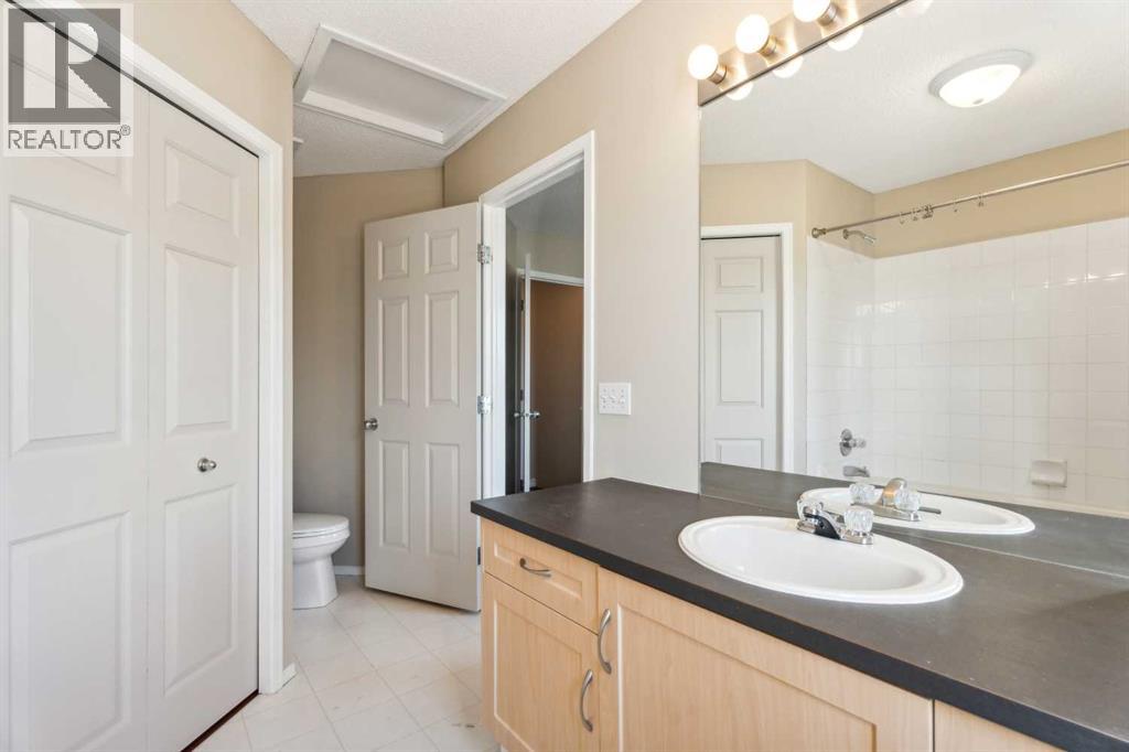 73 Rocky Ridge Heath Nw, Calgary, Alberta  T3G 4Z7 - Photo 17 - A2260611