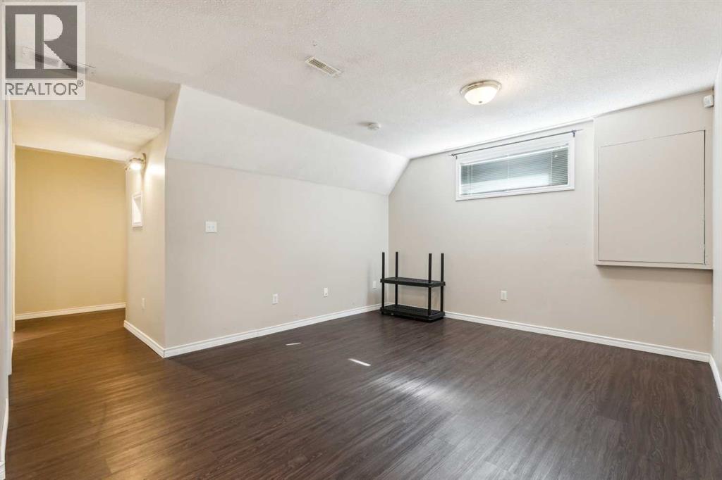 73 Rocky Ridge Heath Nw, Calgary, Alberta  T3G 4Z7 - Photo 24 - A2260611