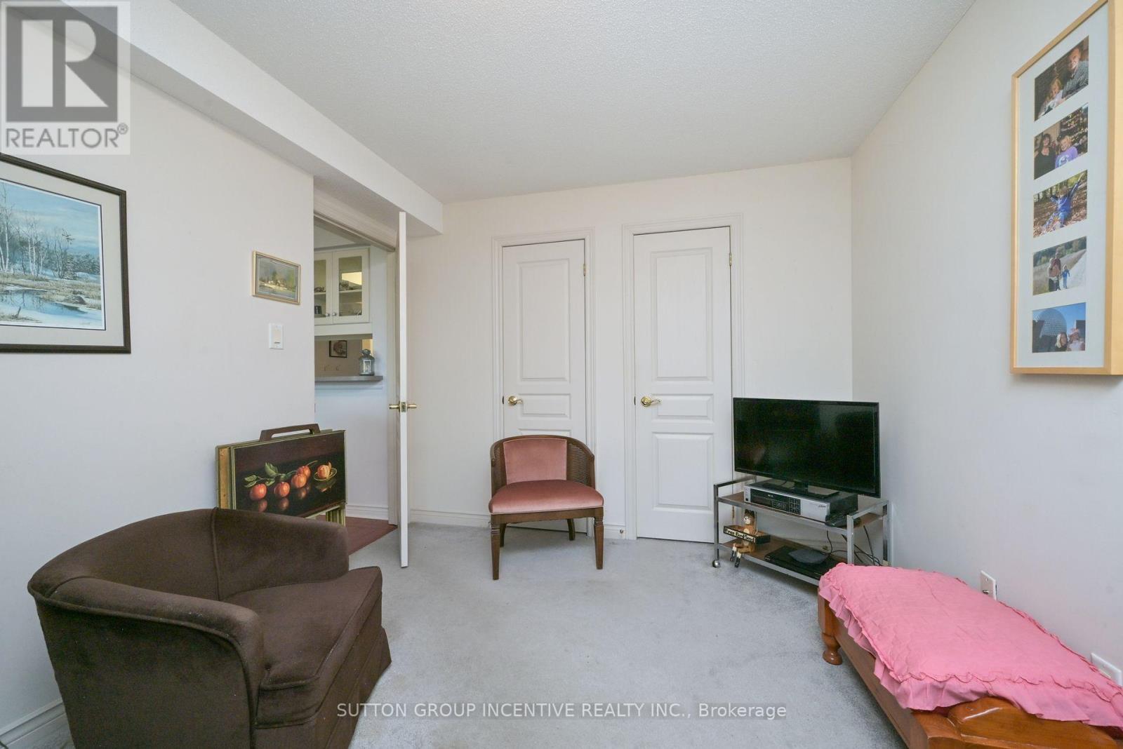 311 - 4 Briar Hill Heights, New Tecumseth, Ontario  L9R 1Z7 - Photo 17 - N12430973