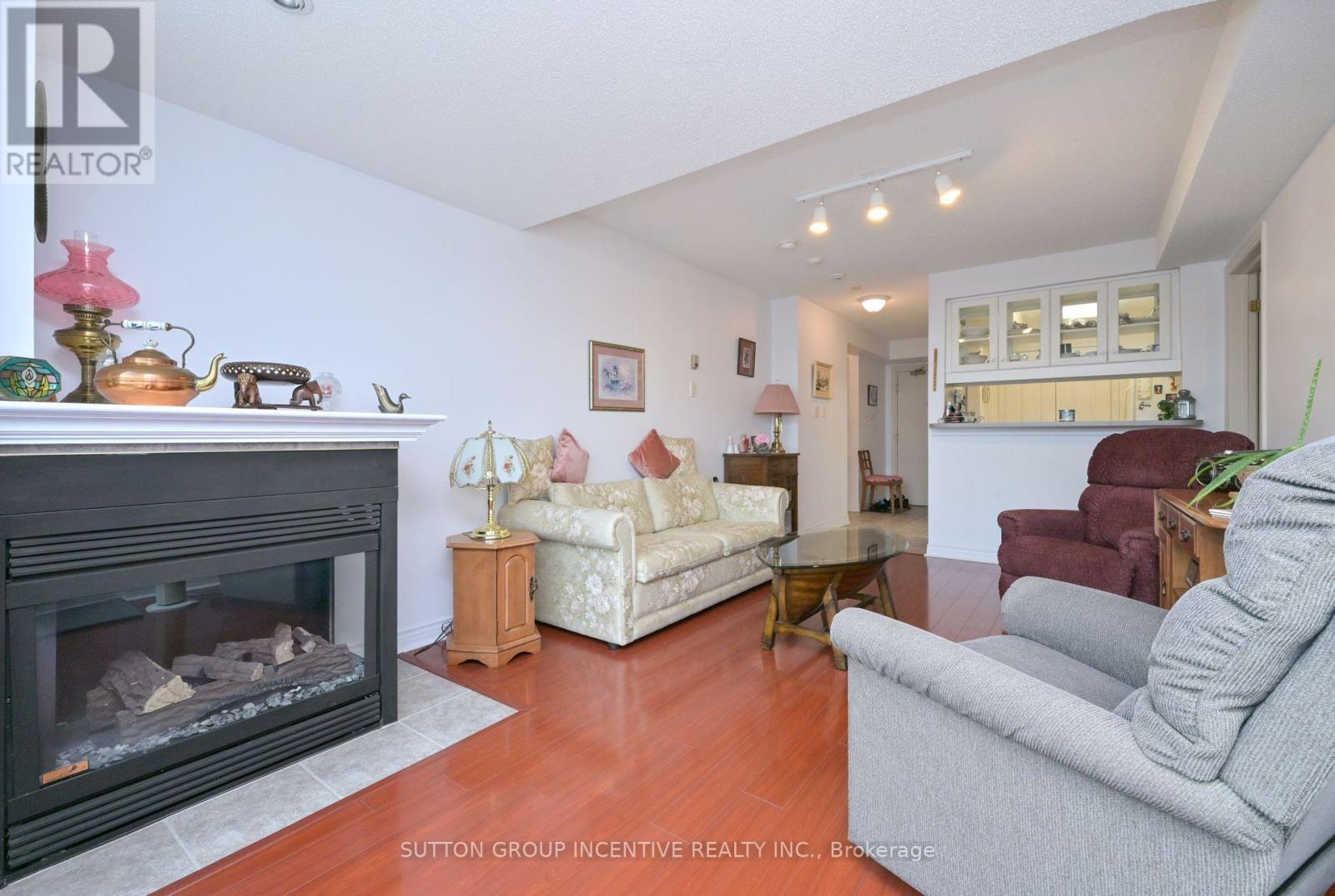 311 - 4 Briar Hill Heights, New Tecumseth, Ontario  L9R 1Z7 - Photo 8 - N12430973