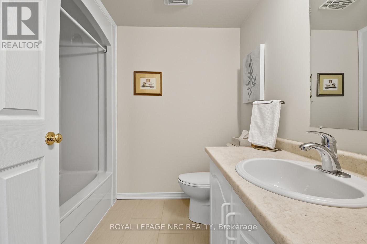9 - 117 Willson Road, Welland (Prince Charles), Ontario  L3C 2T4 - Photo 21 - X12430981