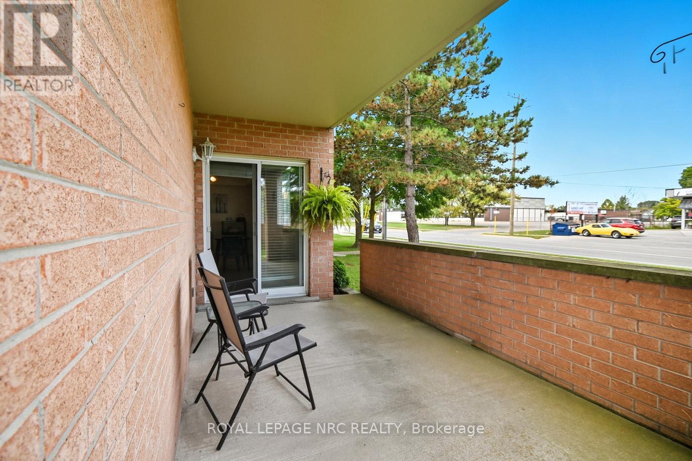 9 - 117 Willson Road, Welland (Prince Charles), Ontario  L3C 2T4 - Photo 7 - X12430981