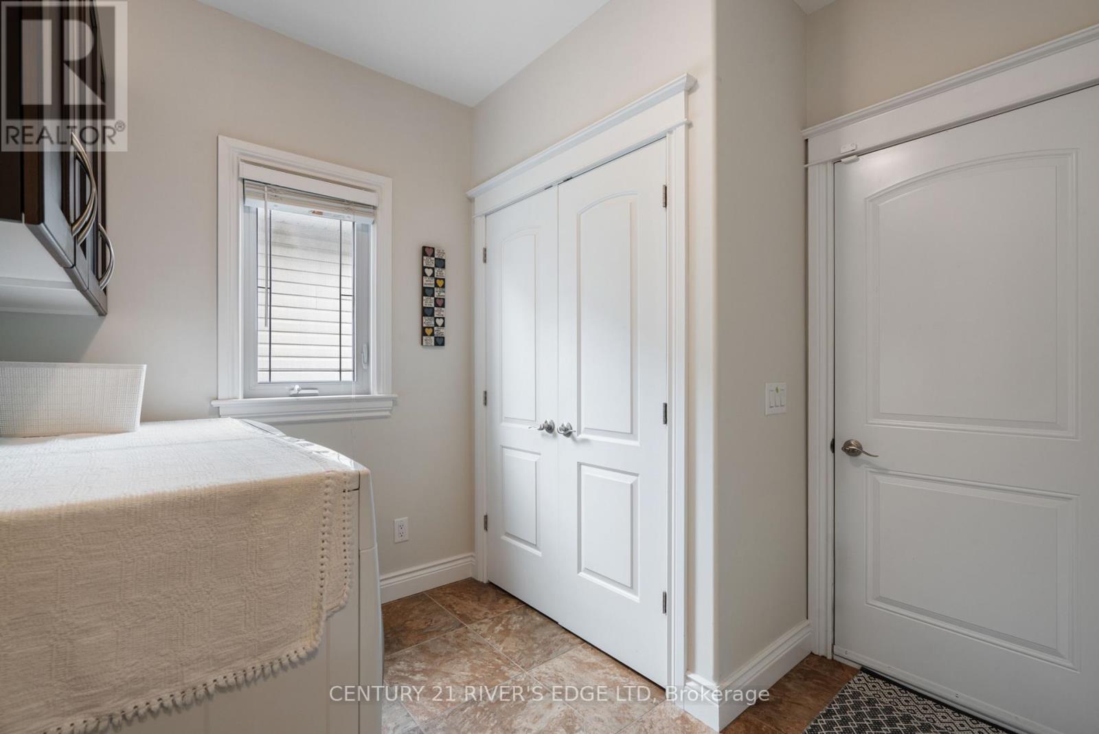 414 Brock Street, Brockville, Ontario  K6V 7A1 - Photo 33 - X12430980