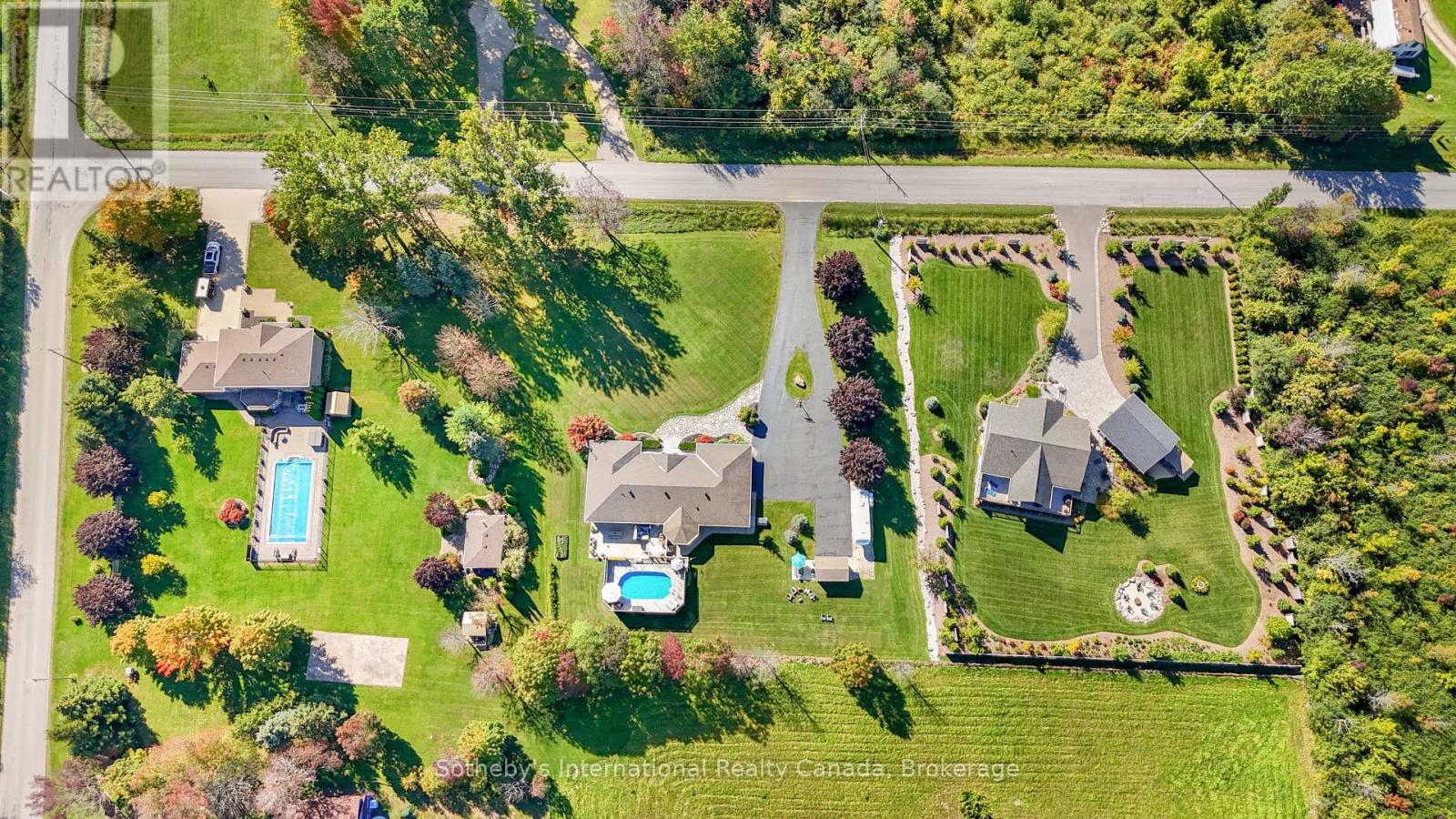447 Union Street, Meaford, Ontario  N4L 1W7 - Photo 3 - X12430978