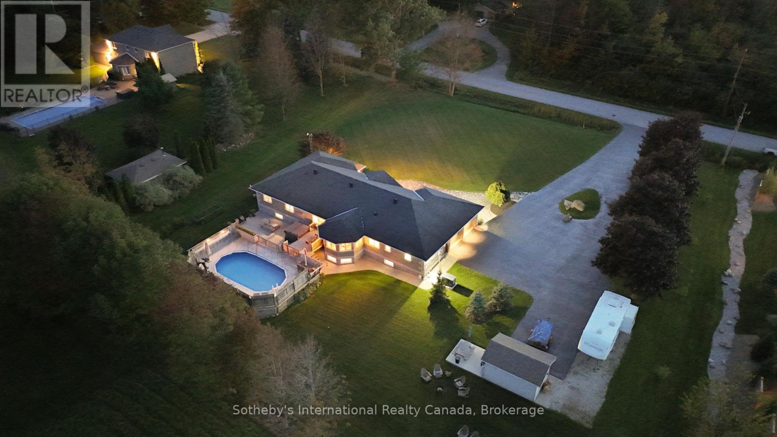 447 Union Street, Meaford, Ontario  N4L 1W7 - Photo 7 - X12430978