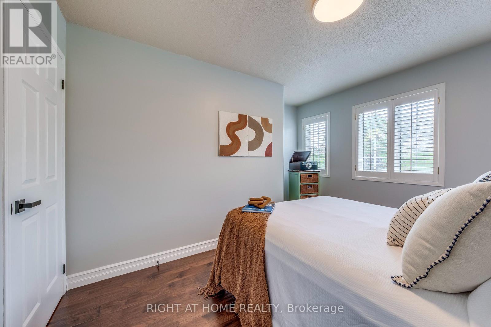 1406 Forest Street, Innisfil, Ontario  L9S 4Y4 - Photo 24 - N12427992
