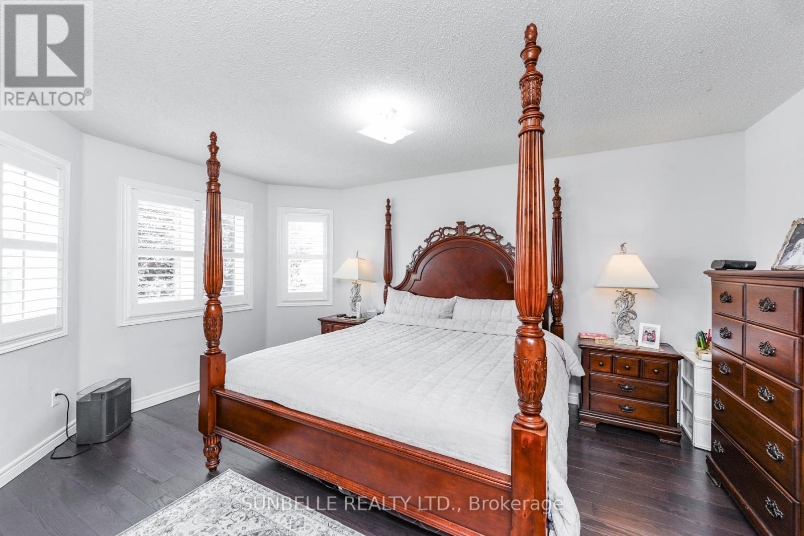 38 Sunny Glen Crescent, Brampton, Ontario  L7A 2C6 - Photo 20 - W12430765