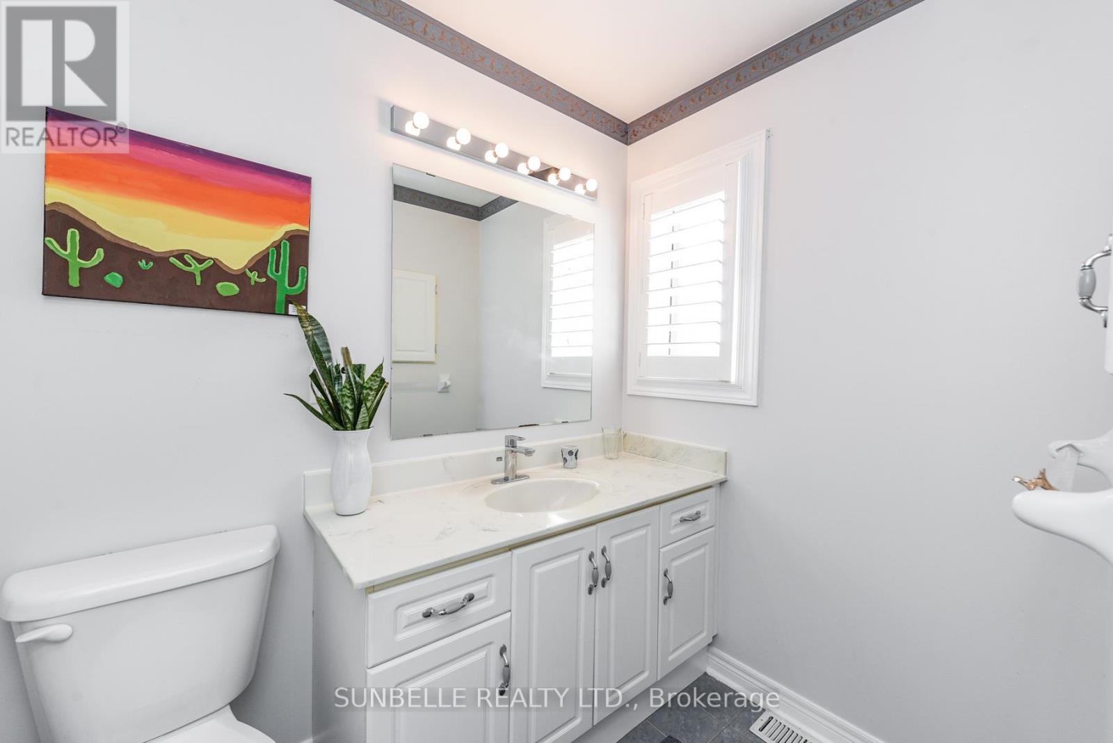 38 Sunny Glen Crescent, Brampton, Ontario  L7A 2C6 - Photo 31 - W12430765