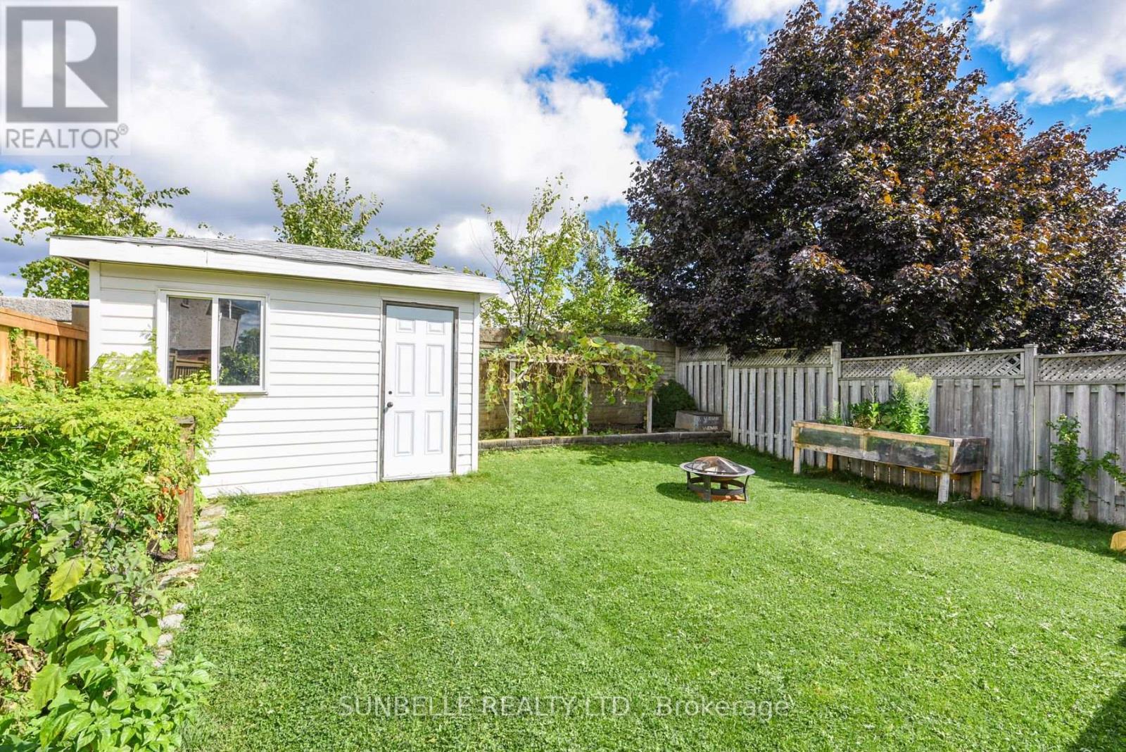 38 Sunny Glen Crescent, Brampton, Ontario  L7A 2C6 - Photo 46 - W12430765