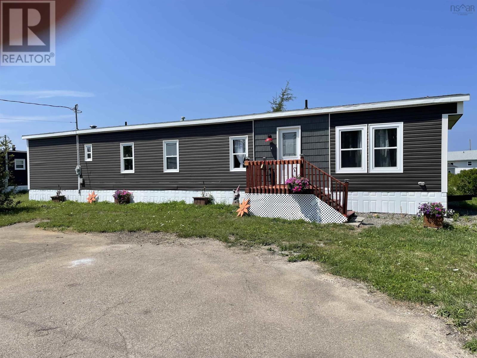 3739 New Waterford Highway, New Victoria, Nova Scotia