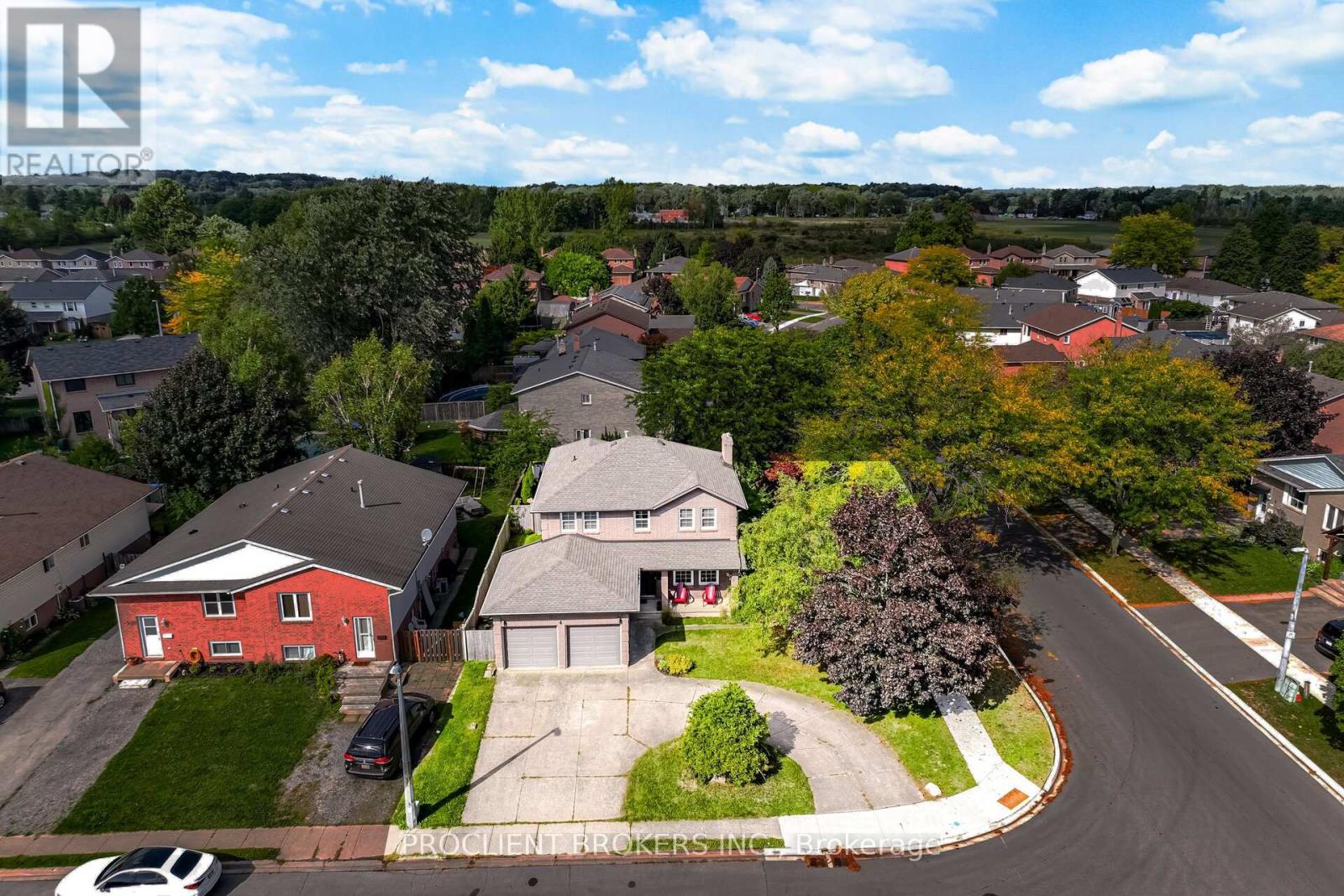 4 BRIARSDALE CRESCENT, Welland, Ontario