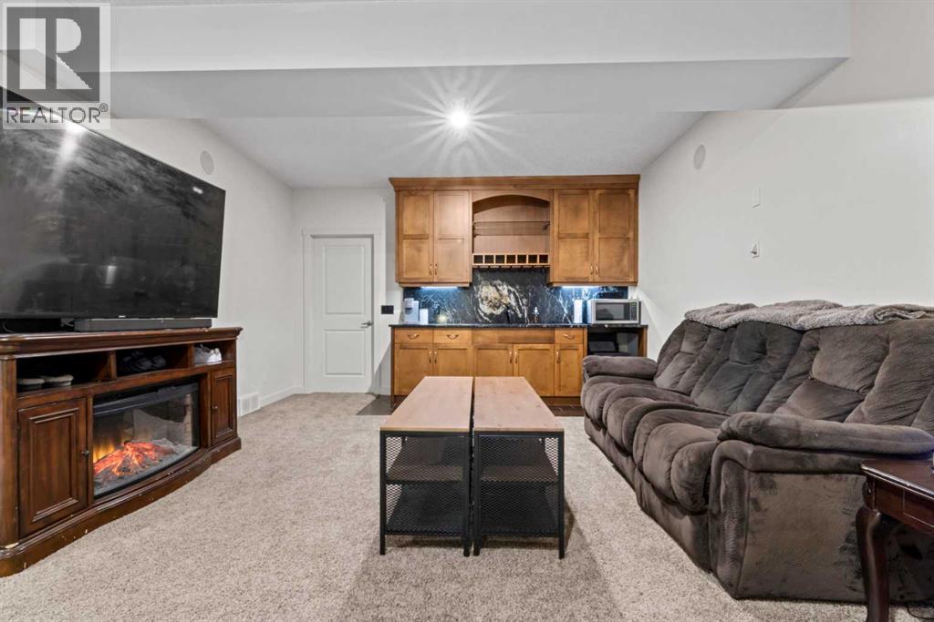 36 Cranarch Bay, Calgary, Alberta  T3M 0W6 - Photo 30 - A2260613