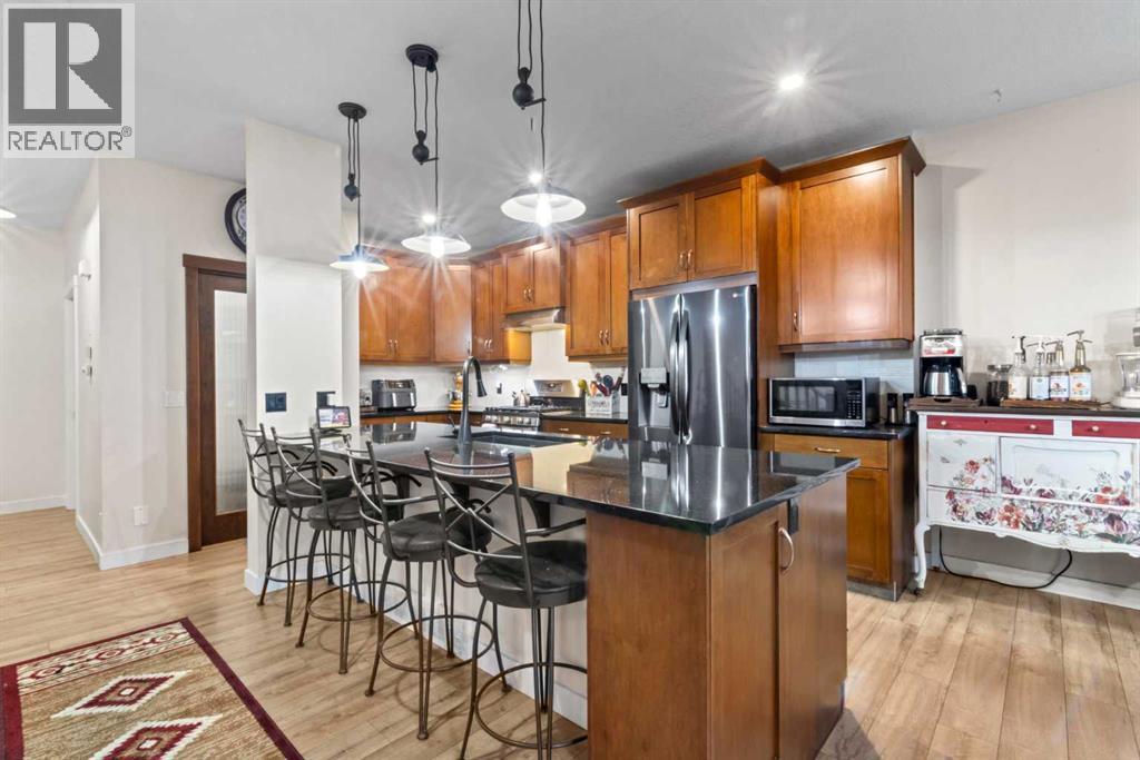 36 Cranarch Bay, Calgary, Alberta  T3M 0W6 - Photo 9 - A2260613