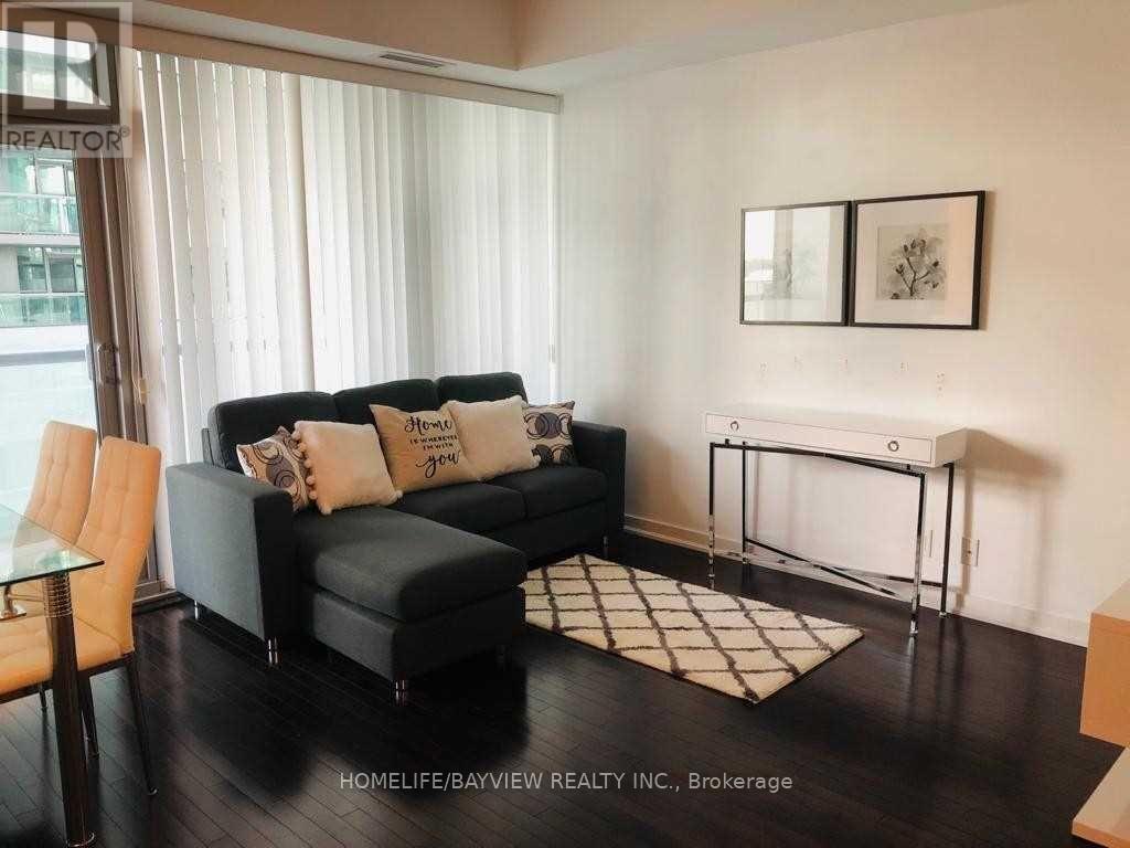 1605 - 12 York Street, Toronto, Ontario  M5J 2Z2 - Photo 3 - C12430995