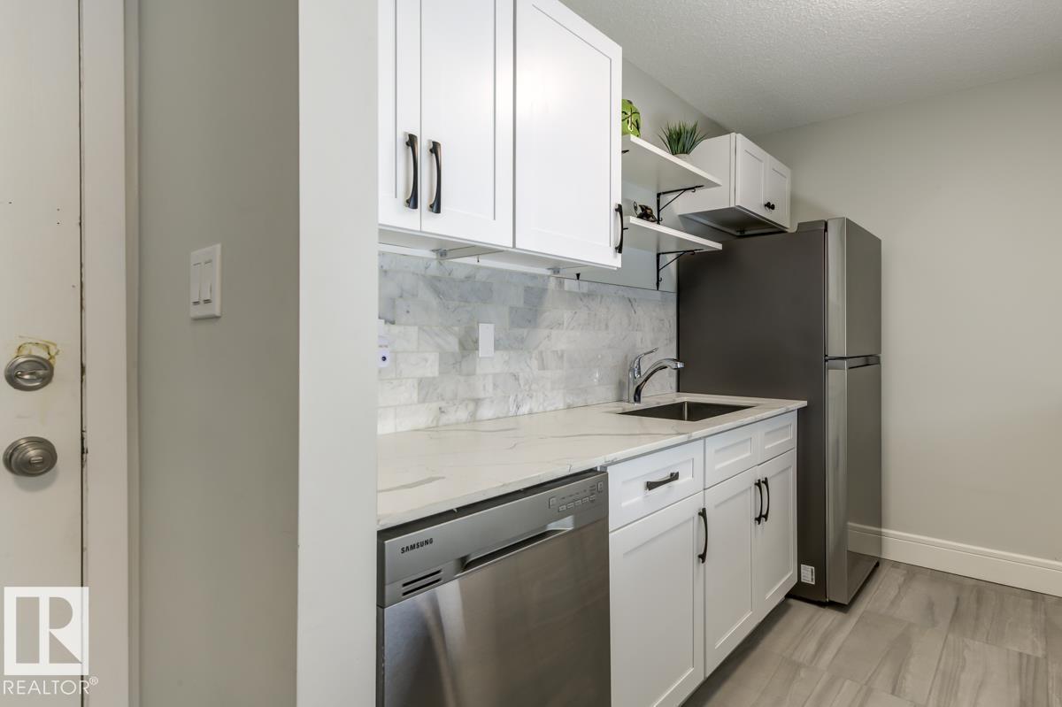 #105 10620 104 St Nw, Edmonton, Alberta  T5H 2W2 - Photo 8 - E4459761