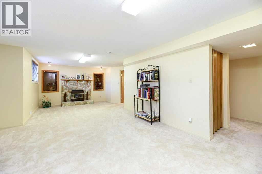 42, 2821 Botterill Crescent, Red Deer, Alberta  T4R 2E5 - Photo 19 - A2257058