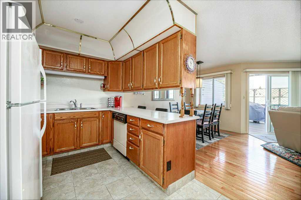 42, 2821 Botterill Crescent, Red Deer, Alberta  T4R 2E5 - Photo 6 - A2257058