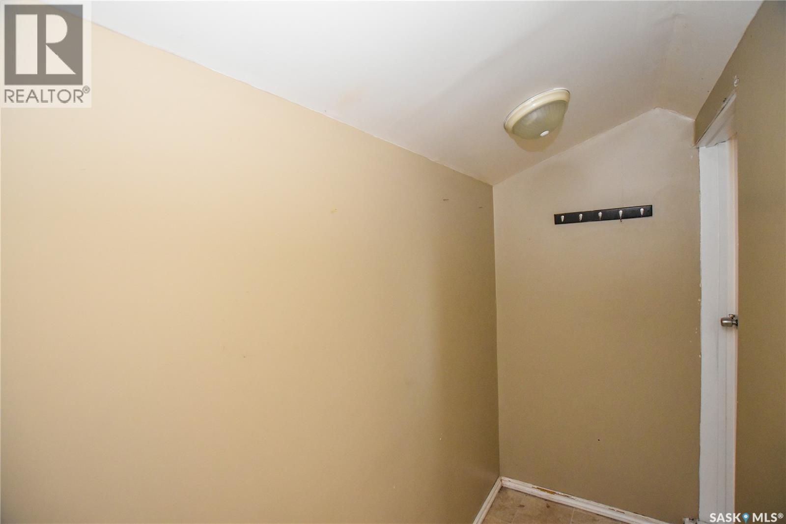 614 Ominica Street E, Moose Jaw, Saskatchewan  S6H 0H5 - Photo 23 - SK019542