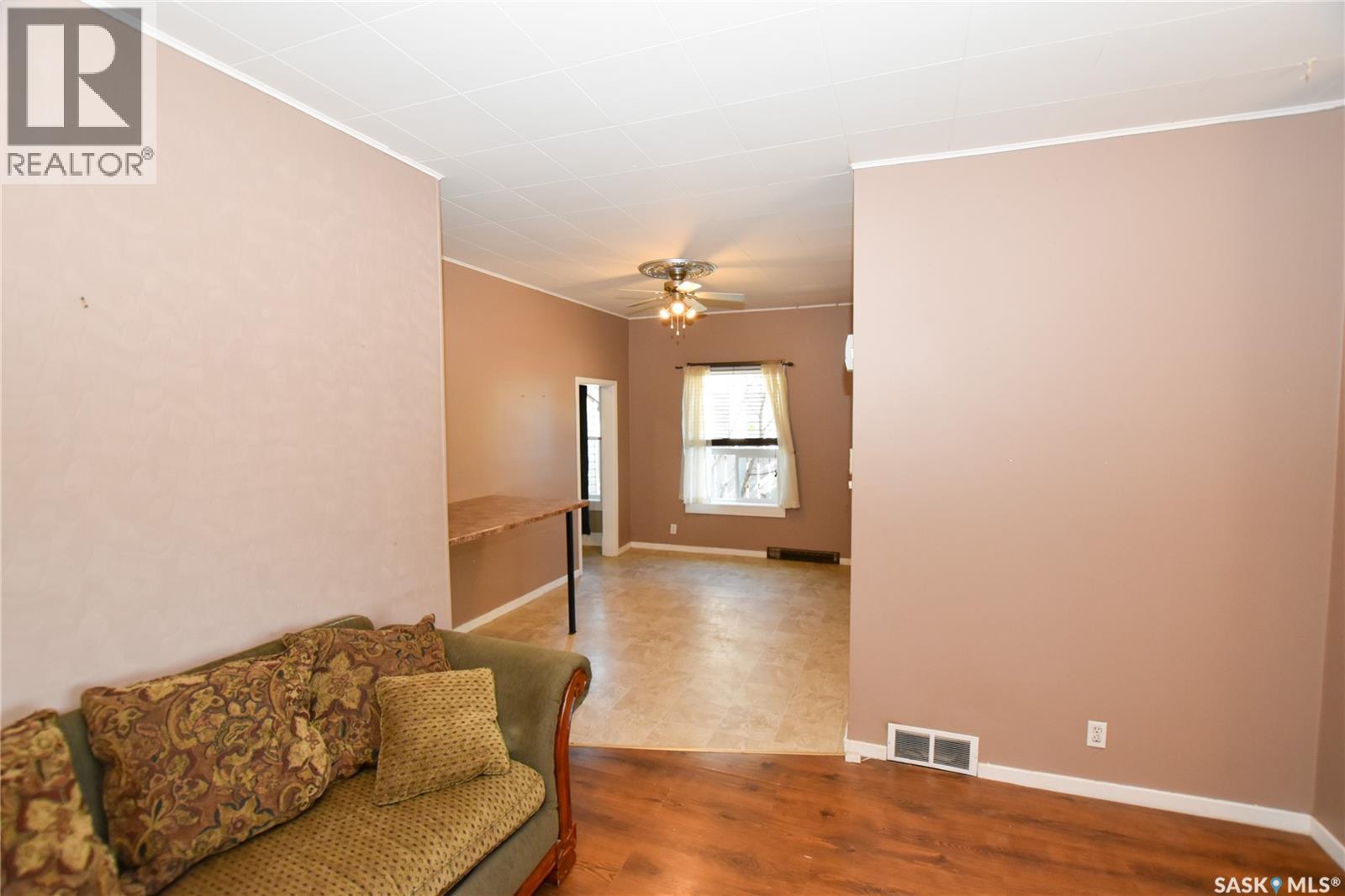 614 Ominica Street E, Moose Jaw, Saskatchewan  S6H 0H5 - Photo 6 - SK019542
