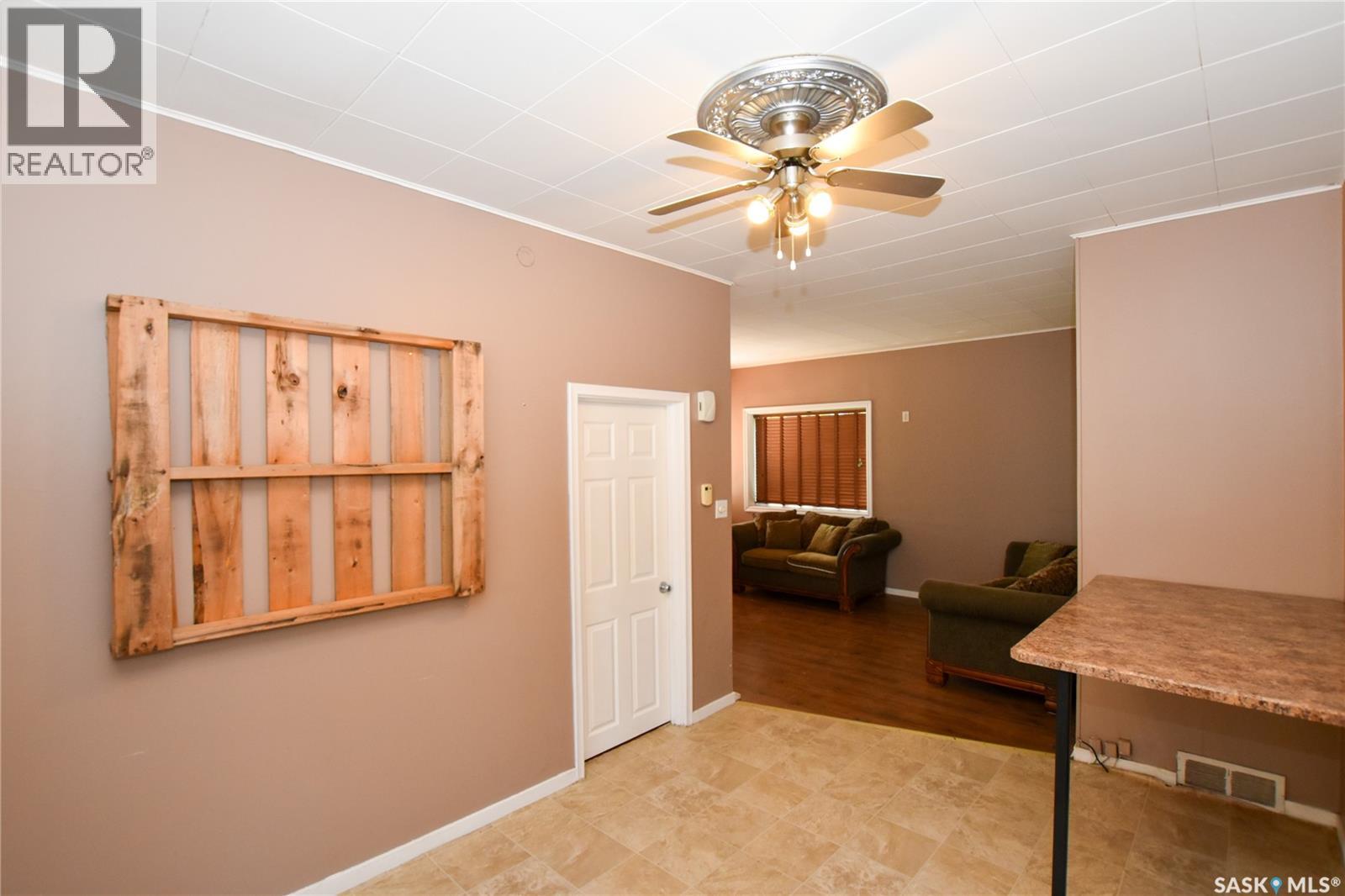 614 Ominica Street E, Moose Jaw, Saskatchewan  S6H 0H5 - Photo 7 - SK019542