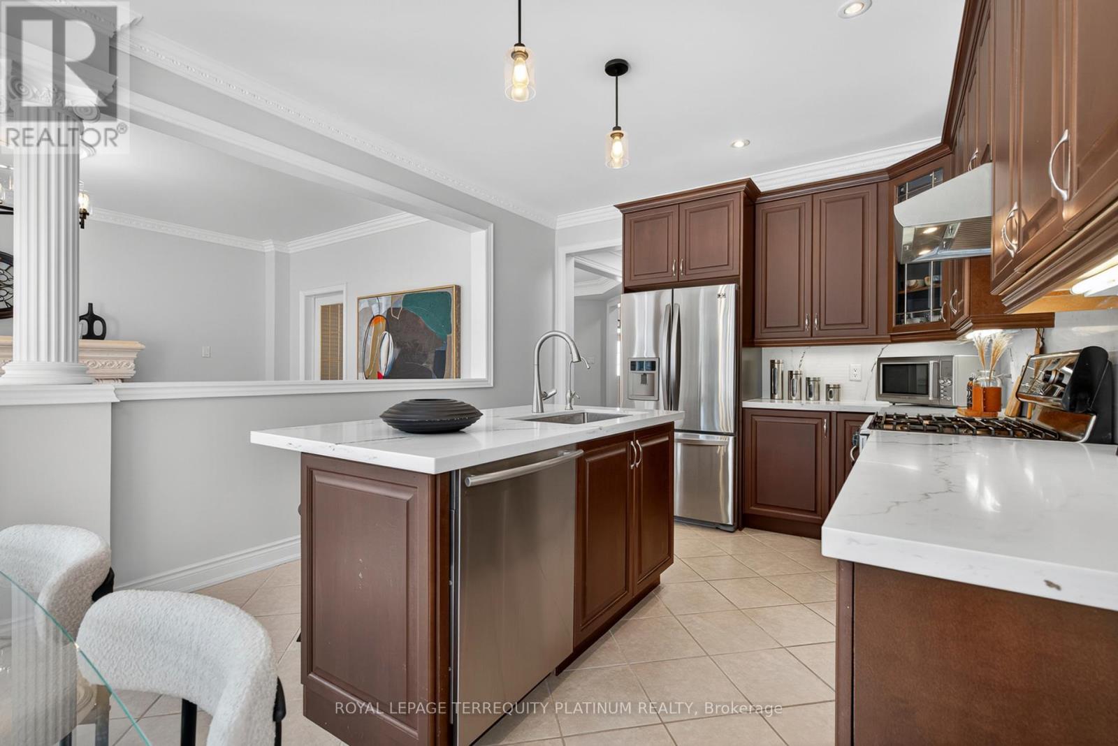 9 Maraca Drive, Richmond Hill, Ontario  L4S 0A3 - Photo 10 - N12418811