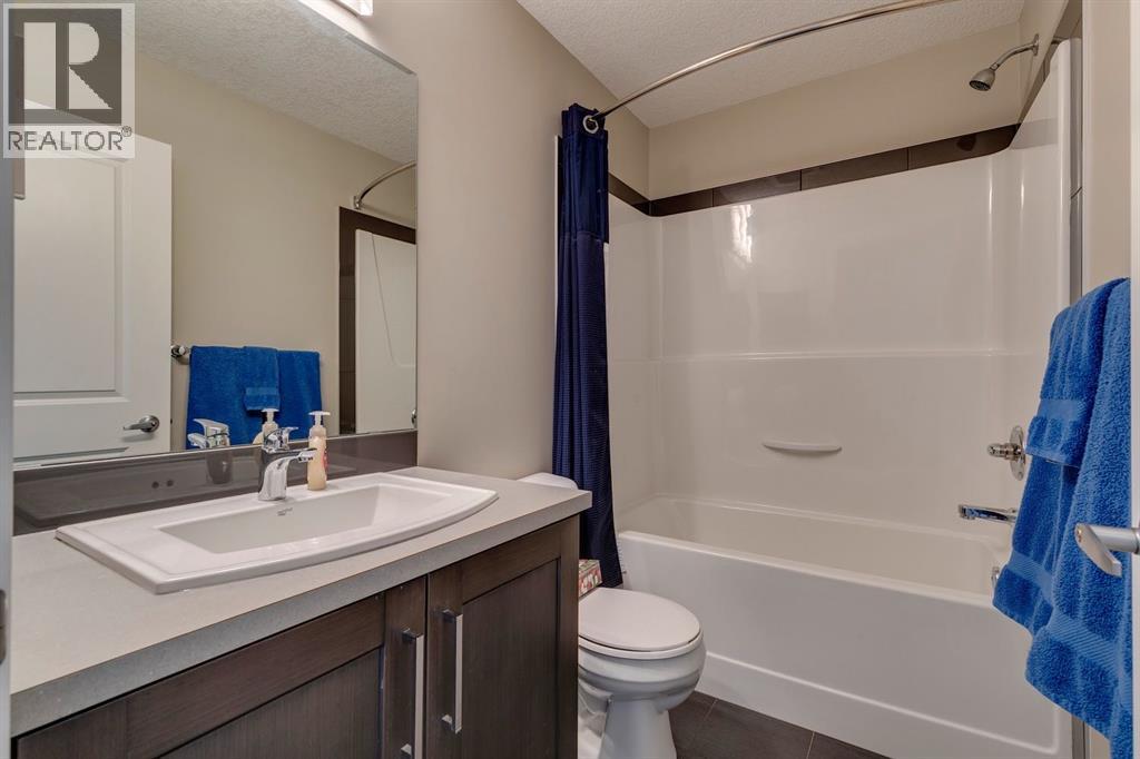 126 Copperstone Villas Se, Calgary, Alberta  T2Z 5E3 - Photo 13 - A2260615
