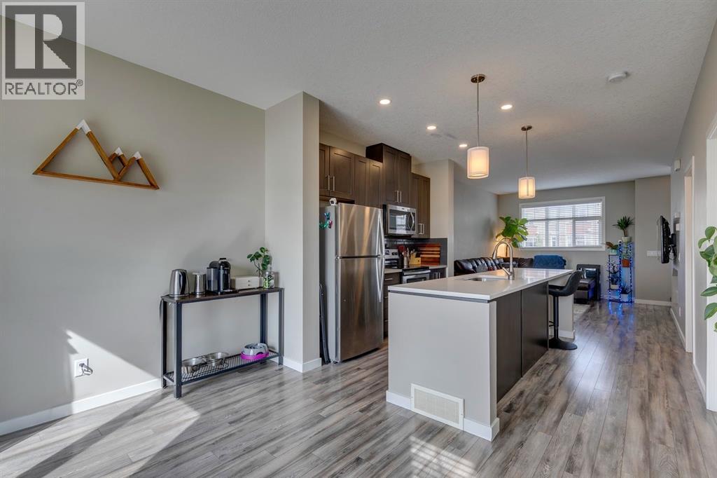 126 Copperstone Villas Se, Calgary, Alberta  T2Z 5E3 - Photo 2 - A2260615