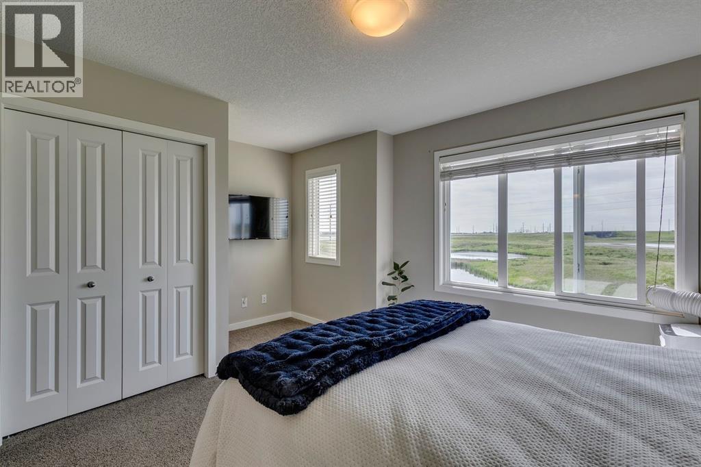126 Copperstone Villas Se, Calgary, Alberta  T2Z 5E3 - Photo 9 - A2260615