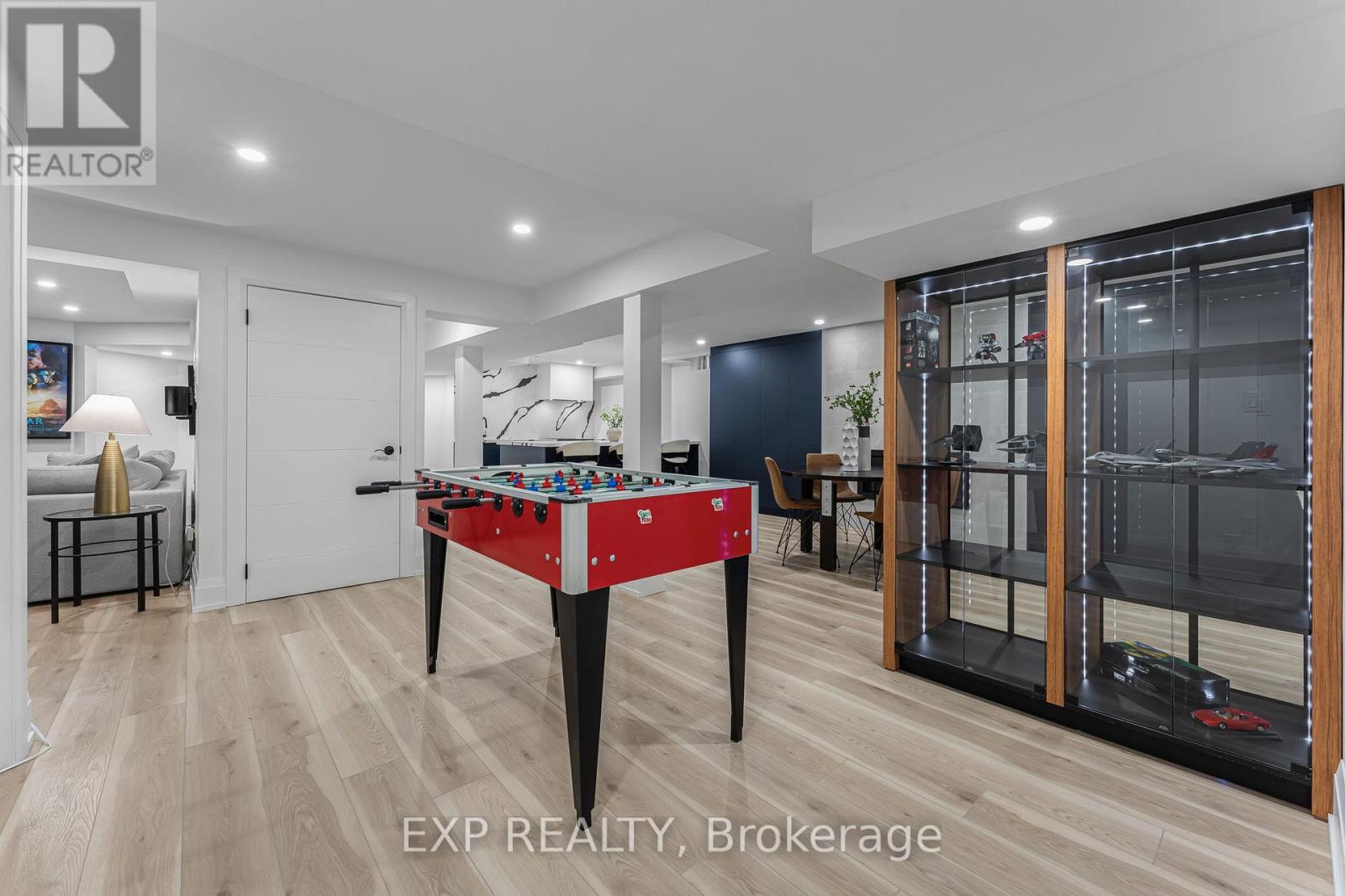 2000 Peak Place, Oakville, Ontario  L6H 5T2 - Photo 36 - W12431000