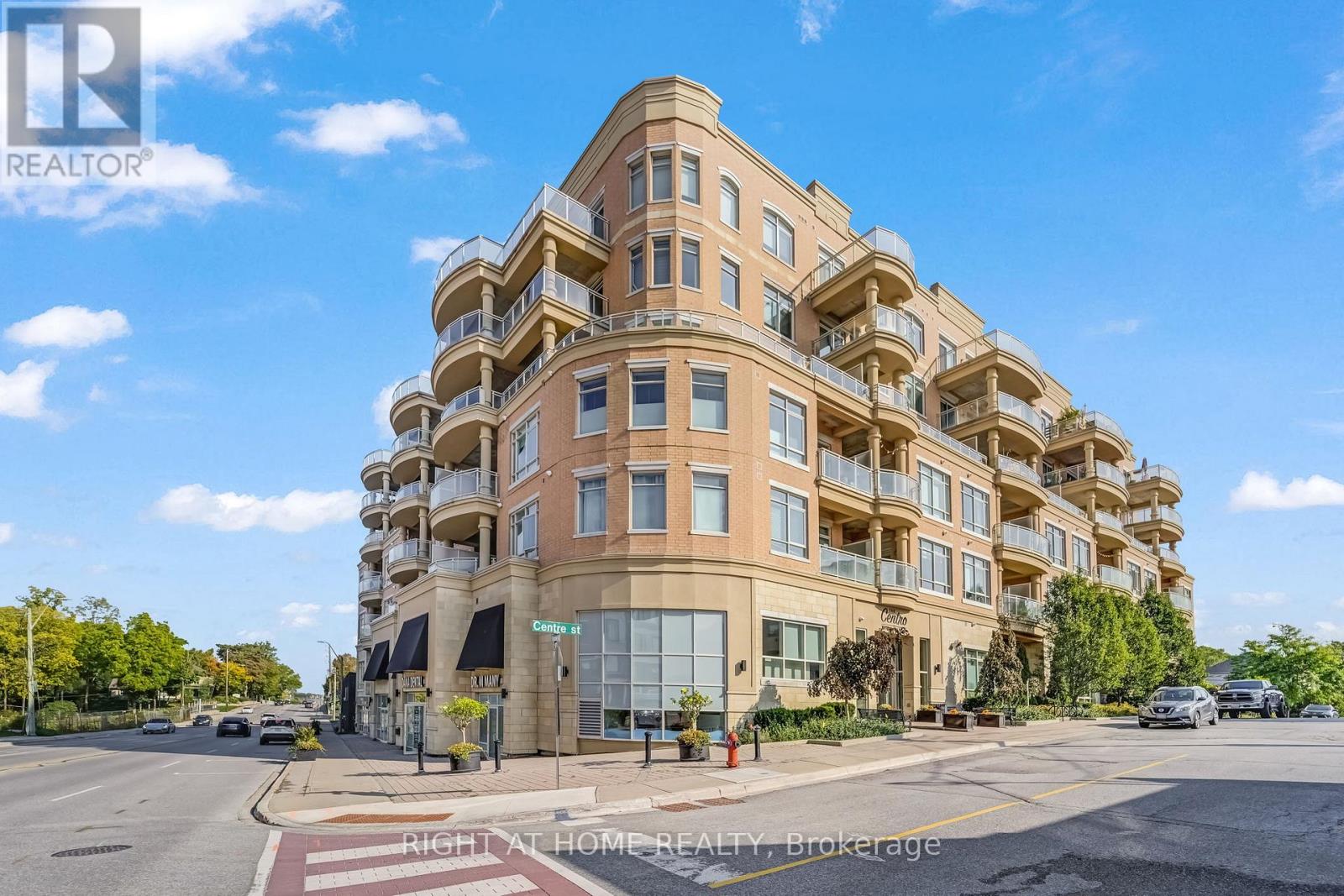 704A - 15277 YONGE STREET, Aurora, Ontario