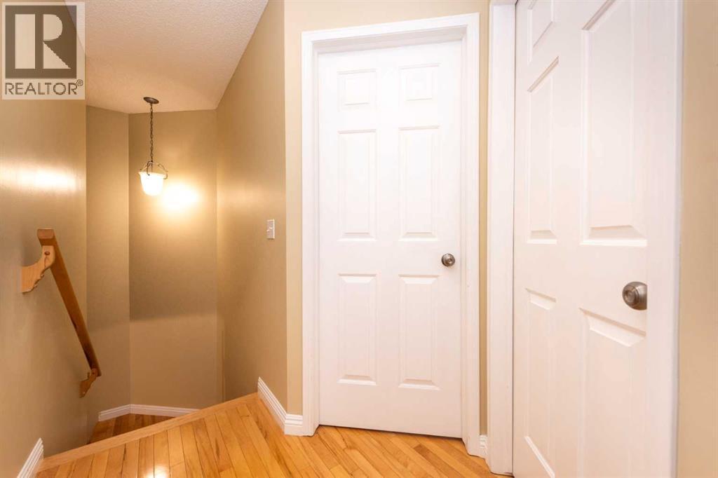 49 Rocky Ridge Heath Nw, Calgary, Alberta  T3G 4Z7 - Photo 15 - A2259925