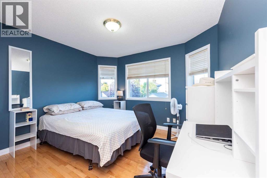 49 Rocky Ridge Heath Nw, Calgary, Alberta  T3G 4Z7 - Photo 16 - A2259925