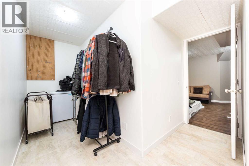 49 Rocky Ridge Heath Nw, Calgary, Alberta  T3G 4Z7 - Photo 29 - A2259925