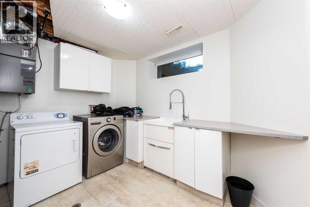 49 Rocky Ridge Heath Nw, Calgary, Alberta  T3G 4Z7 - Photo 28 - A2259925