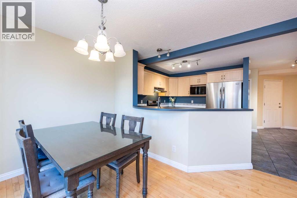 49 Rocky Ridge Heath Nw, Calgary, Alberta  T3G 4Z7 - Photo 9 - A2259925